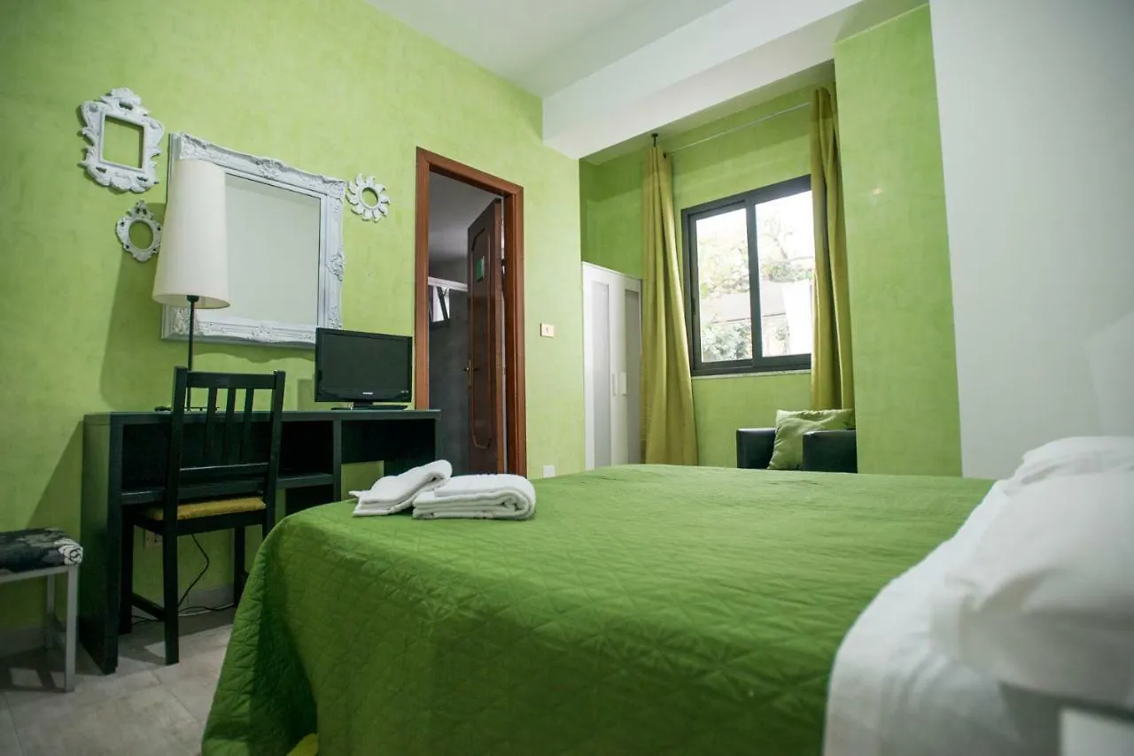 ** Bed & Breakfast Sant'Antonio Garden Rooms Apartments Nicolosi Italia